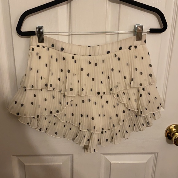 Zara Poka Dote Short - Picture 2 of 3